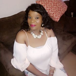 Meet your Posher, Rose